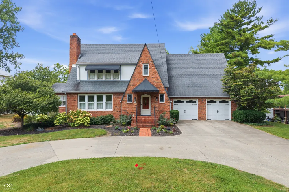 1701 Culbertson Shelbyville, IN 46176