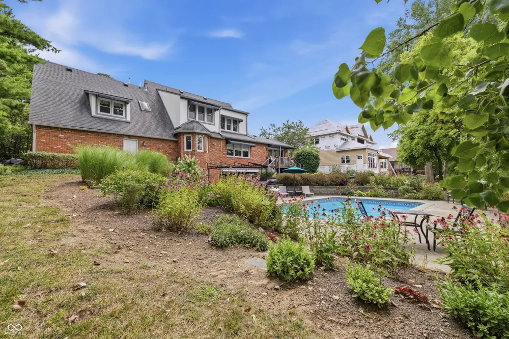 1701 Culbertson Shelbyville, IN 46176
