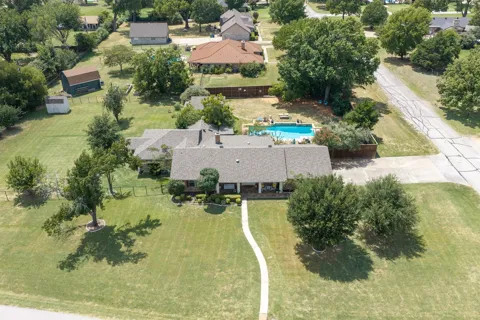 301 Meadow Knoll Drive