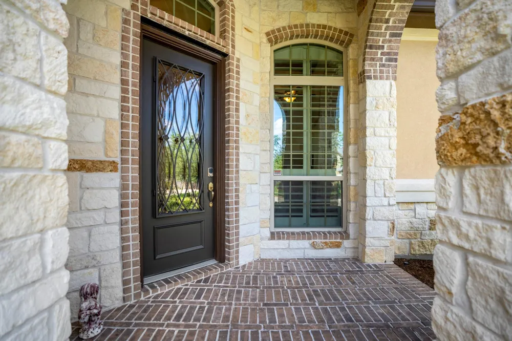 219 Chirping Squirrel Court Pinehurst, TX 77362