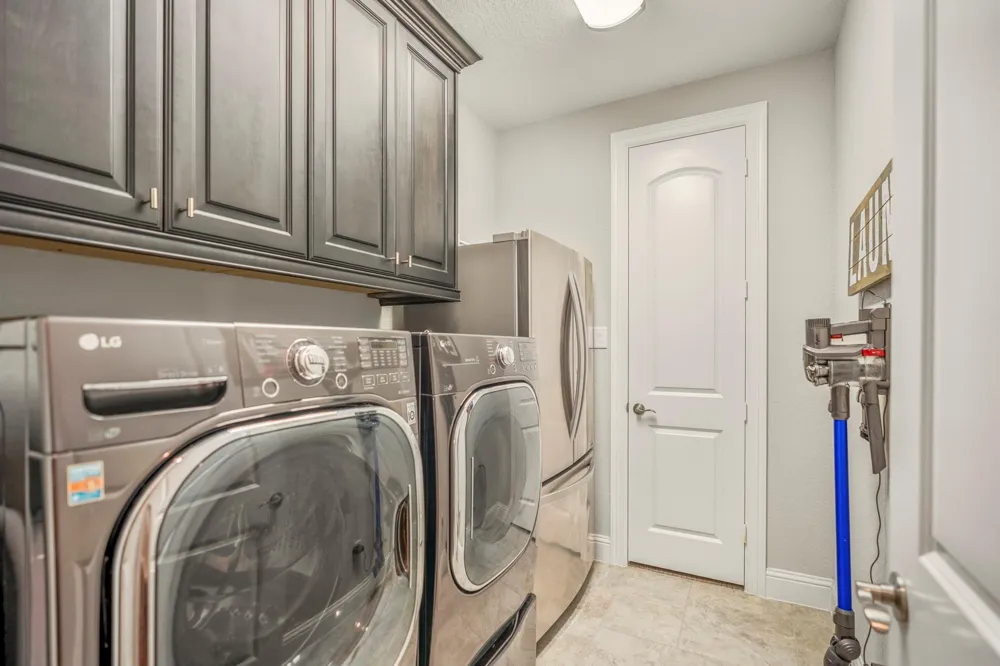 219 Chirping Squirrel Court Pinehurst, TX 77362