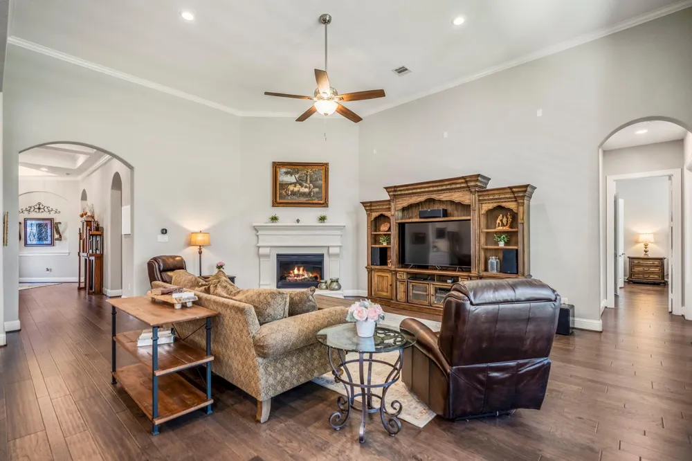 219 Chirping Squirrel Court Pinehurst, TX 77362