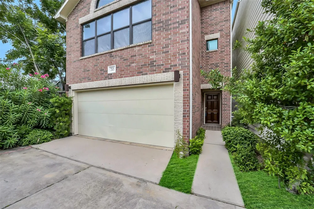 650 Westcross Street #70 Houston, TX 77018