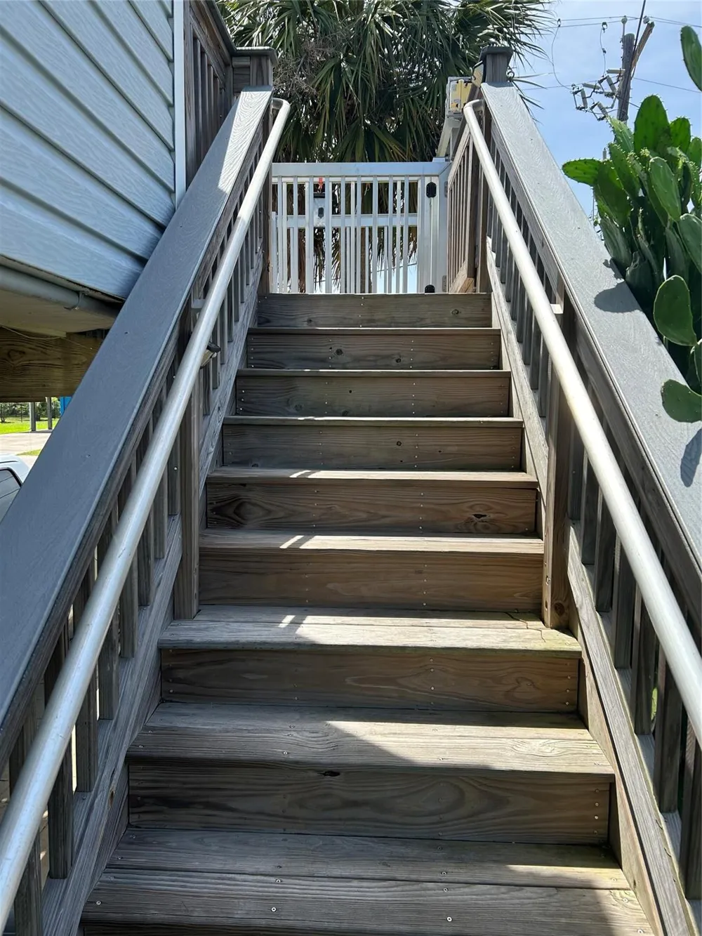 16502 Jamaica Inn Road Jamaica Beach, TX 77554