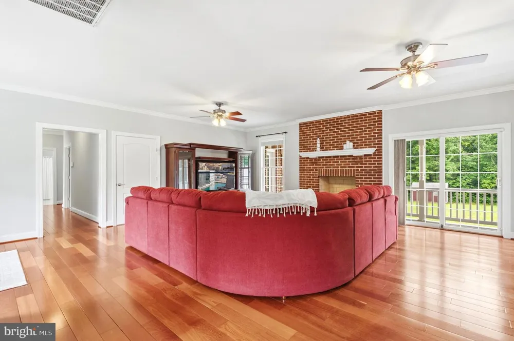 4570 HAWTHORNE ROAD Indian Head, MD 20640