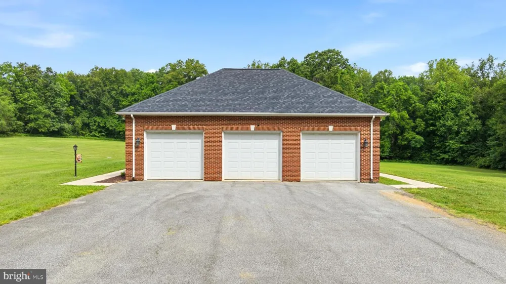 4570 HAWTHORNE ROAD Indian Head, MD 20640