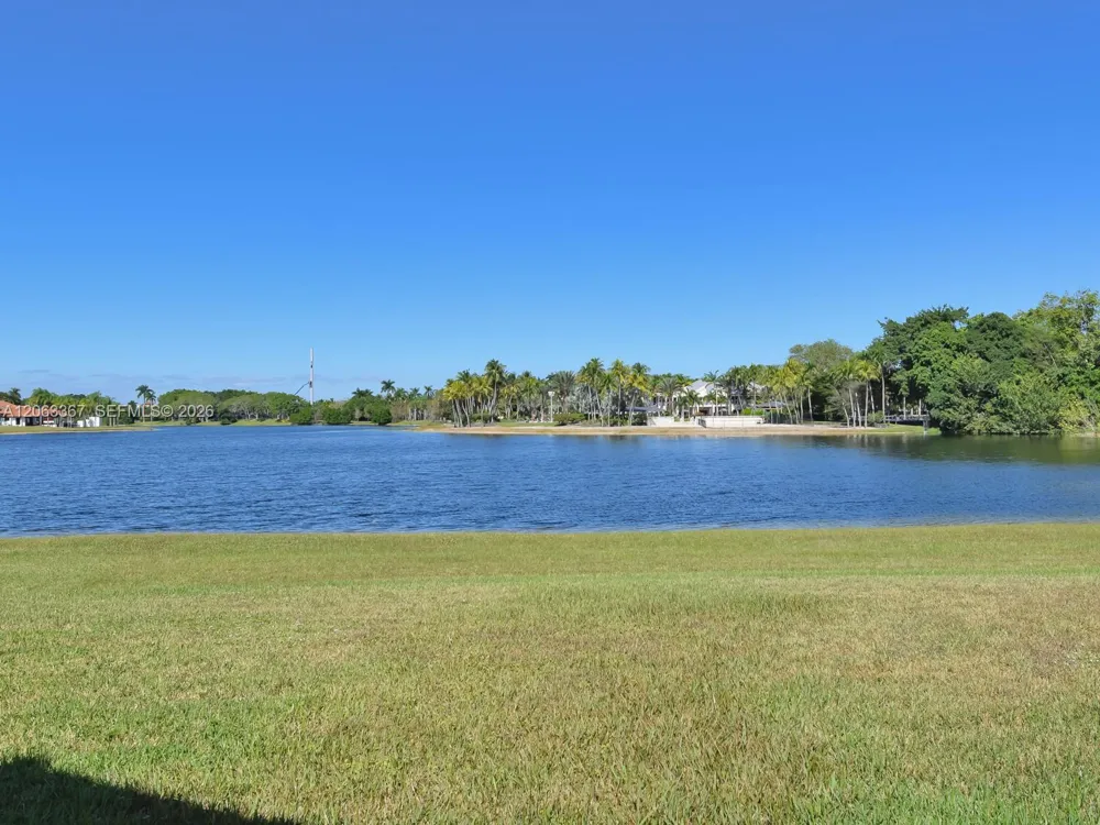 2710 Walkers way Weston, FL 33331