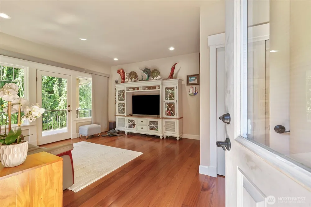 1956 NE Trail Way Poulsbo, WA 98370