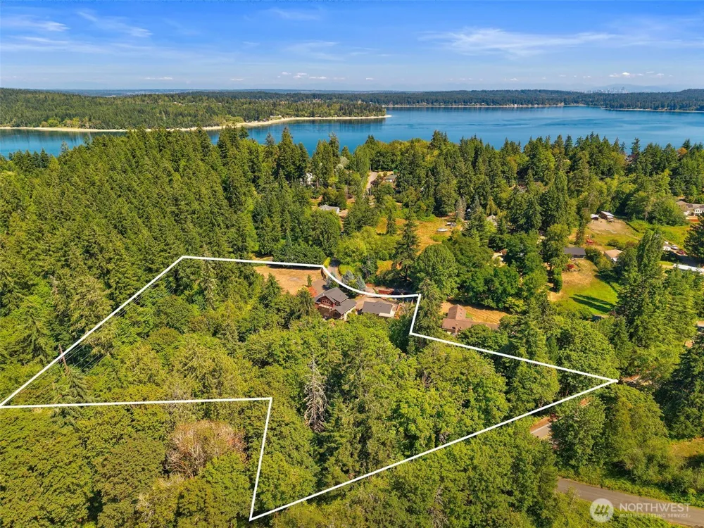 1956 NE Trail Way Poulsbo, WA 98370