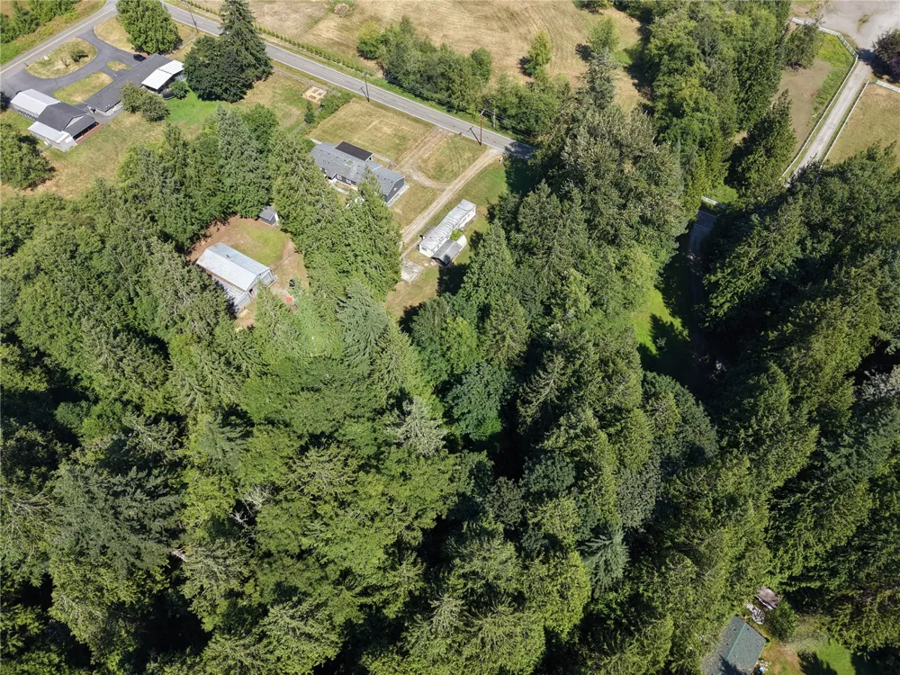28610 3rd Avenue NE Arlington, WA 98223