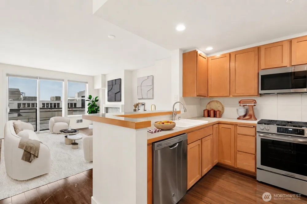 2607 Western Avenue #452 Seattle, WA 98121