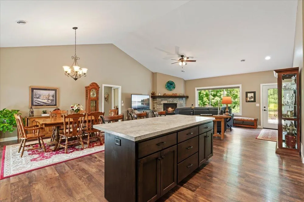 2356 Cottage Wood Drive SW Nisswa, MN 56468