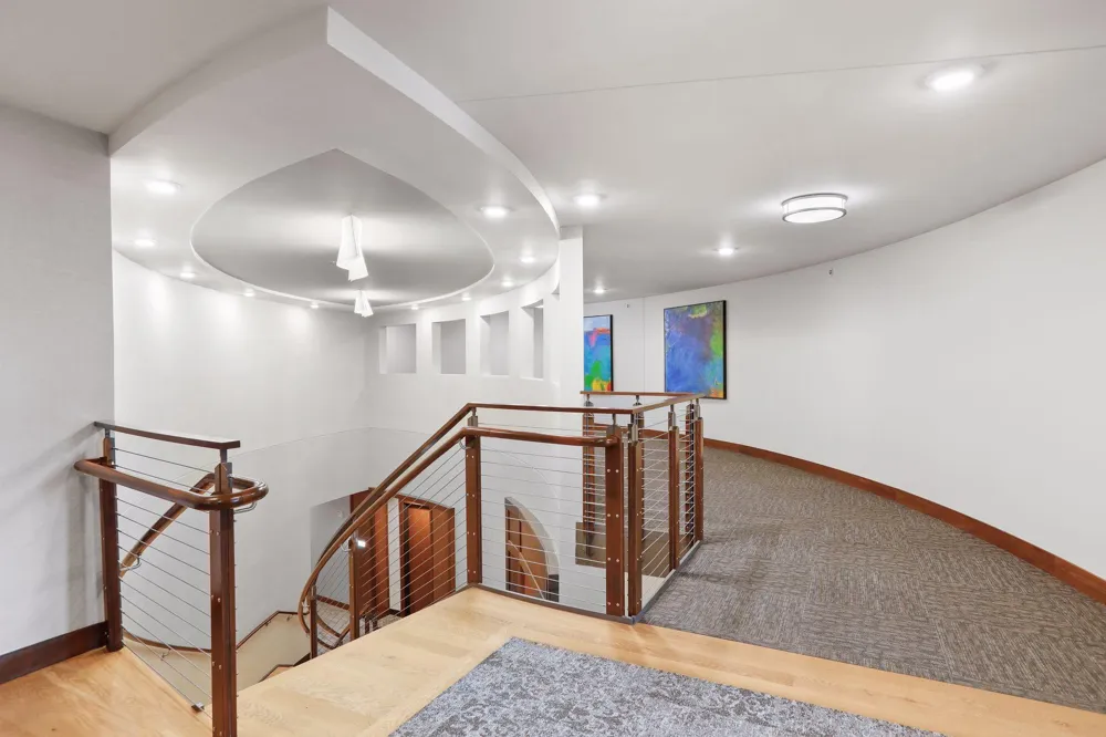 875 Lake Street #315 Wayzata, MN 55391