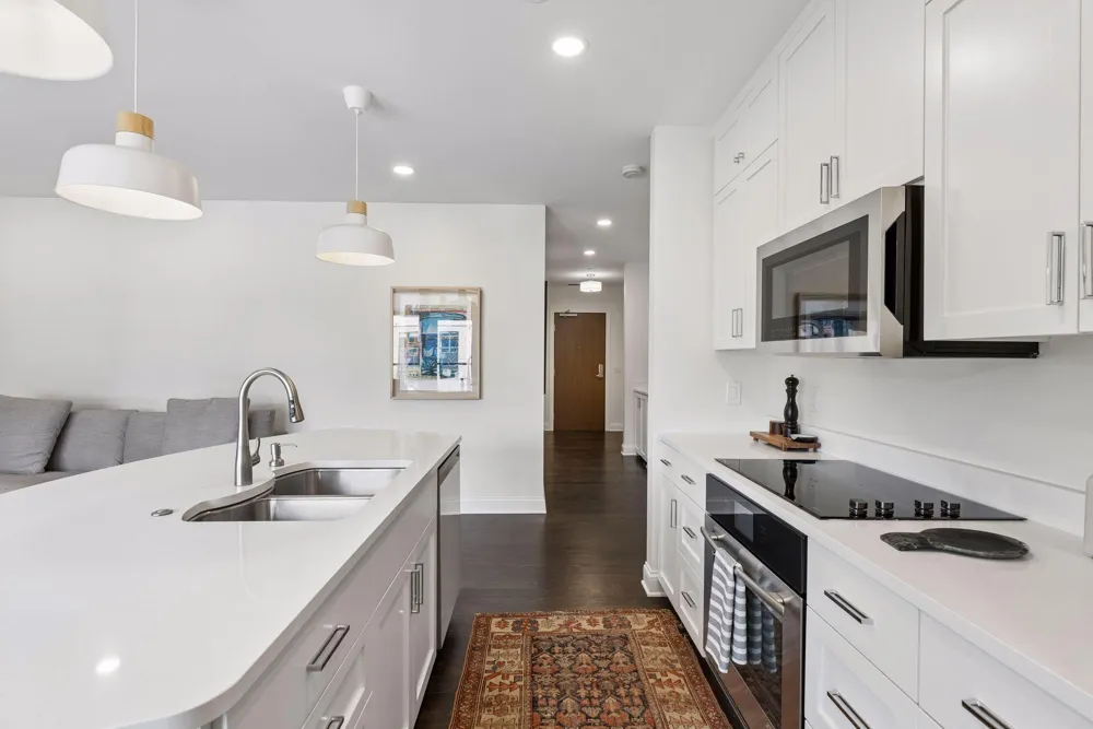 875 Lake Street #315 Wayzata, MN 55391