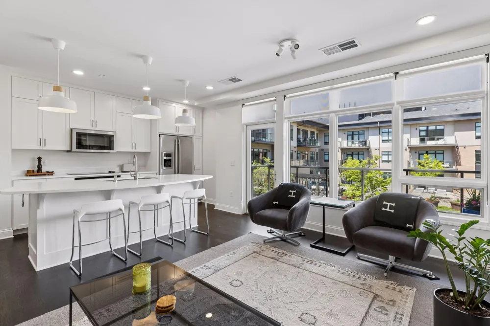 875 Lake Street #315 Wayzata, MN 55391