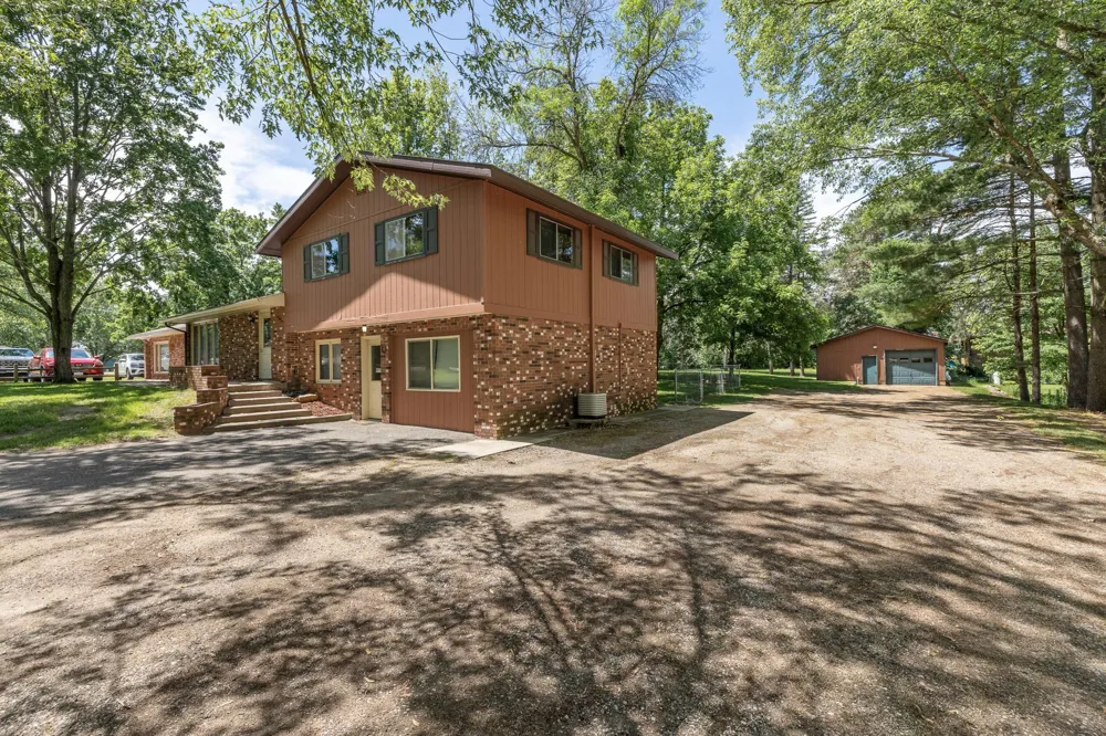 14713 Clover Glen Drive Little Falls, MN 56345