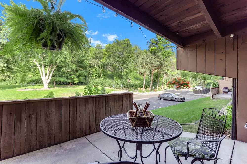 705 E Burnsville Parkway #114 Burnsville, MN 55337