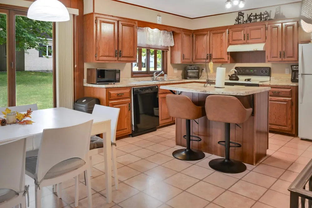405 Oakwood Drive Durand, WI 54736