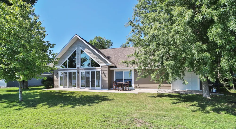 9362 Dorothy Avenue Brainerd, MN 56401