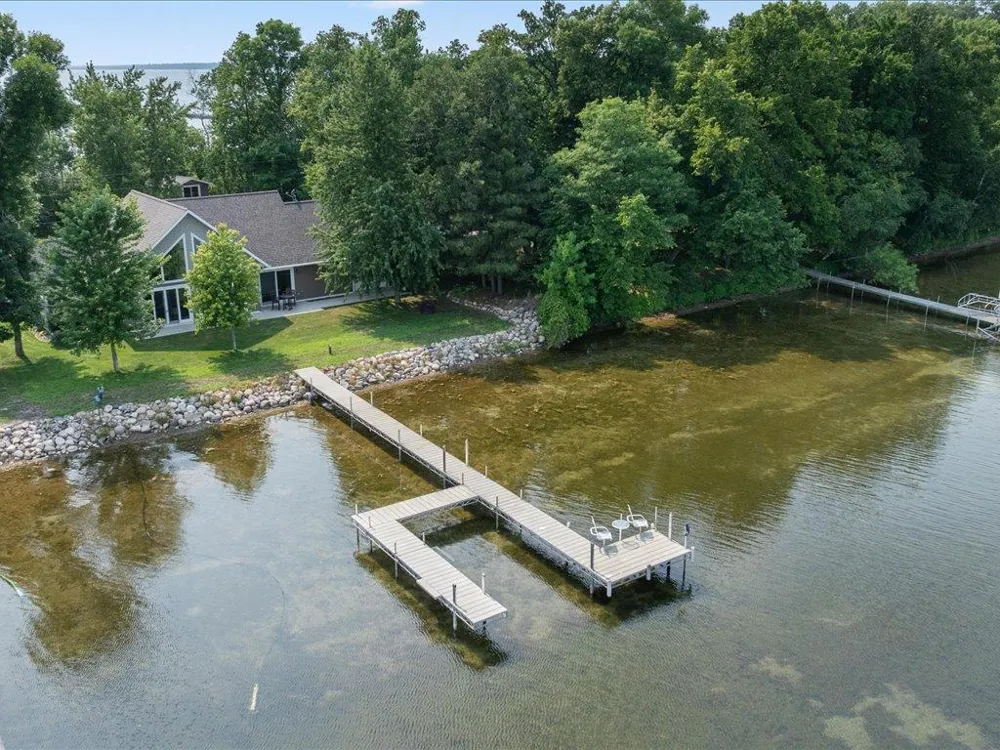 9362 Dorothy Avenue Brainerd, MN 56401