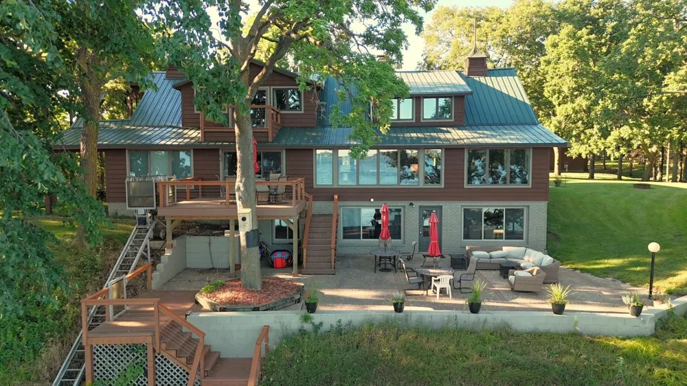 9881 Shore Drive Spicer, MN 56288