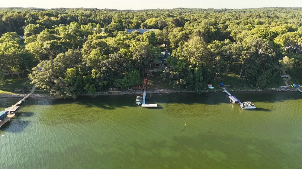 9881 Shore Drive Spicer, MN 56288