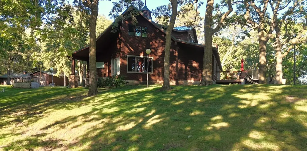 9881 Shore Drive Spicer, MN 56288