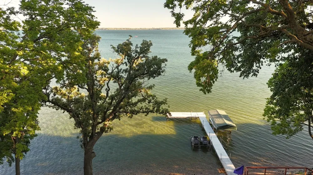 9881 Shore Drive Spicer, MN 56288
