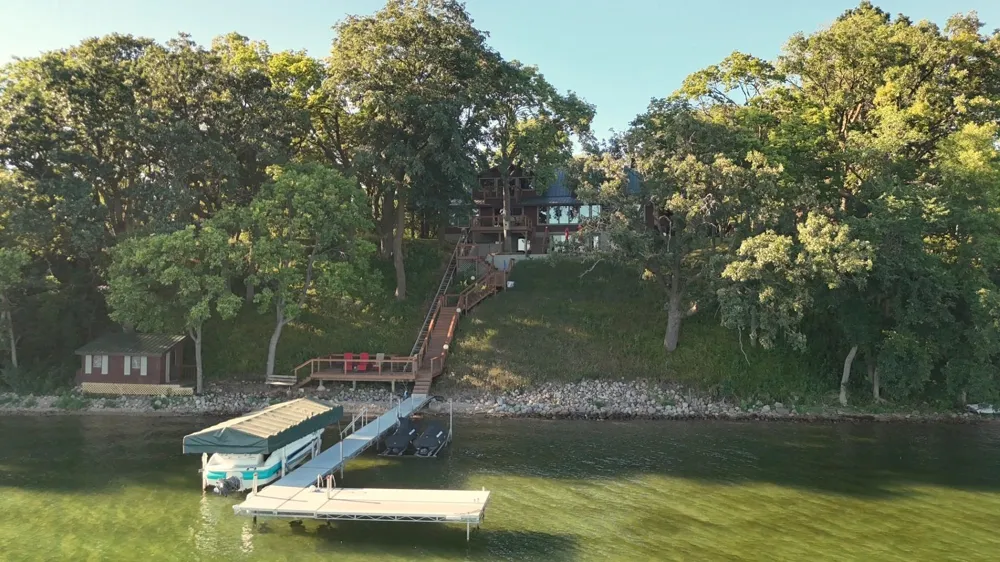 9881 Shore Drive Spicer, MN 56288