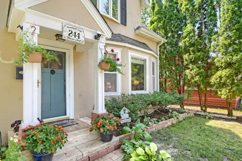 244 Mainzer Street