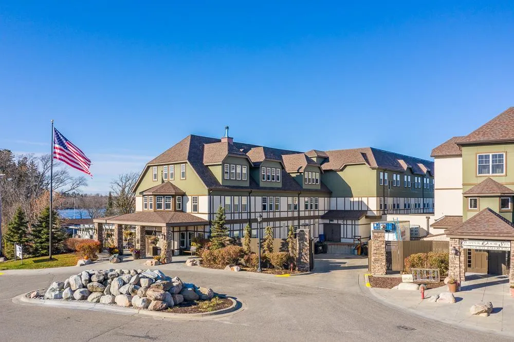 500 Cleveland Boulevard Unit #2200 Walker, MN 56484
