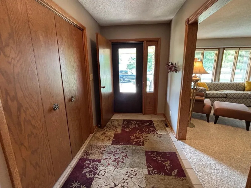 911 Oakmont Drive Thief River Falls, MN 56701
