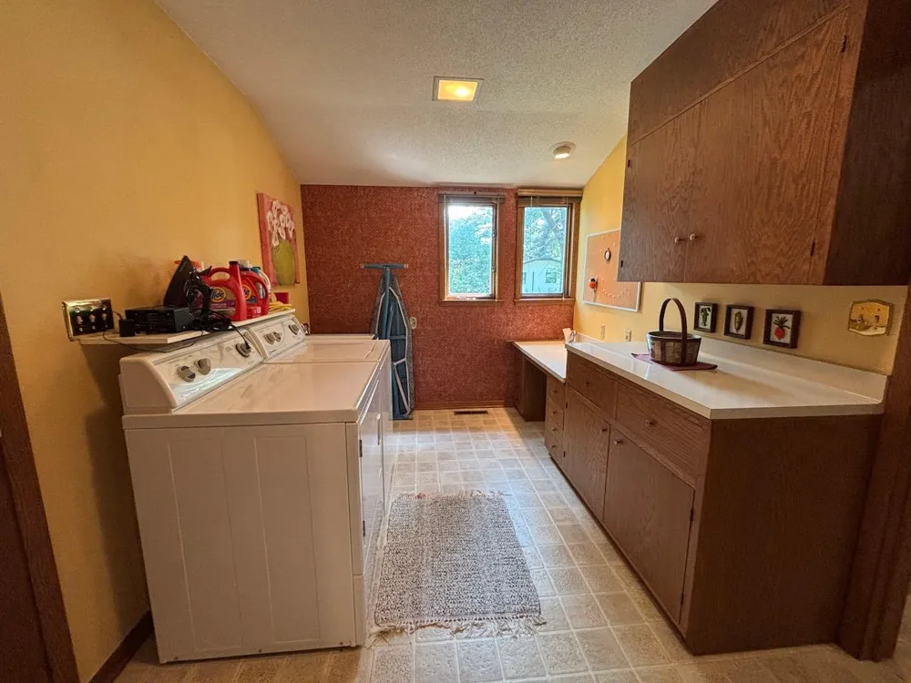 911 Oakmont Drive Thief River Falls, MN 56701