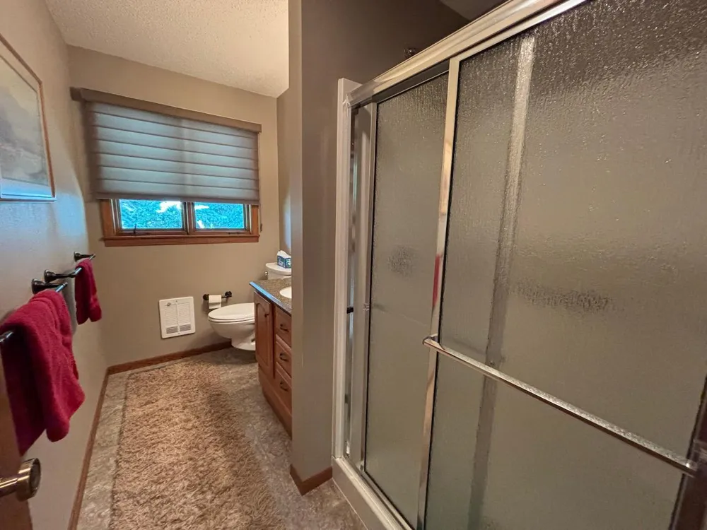 911 Oakmont Drive Thief River Falls, MN 56701