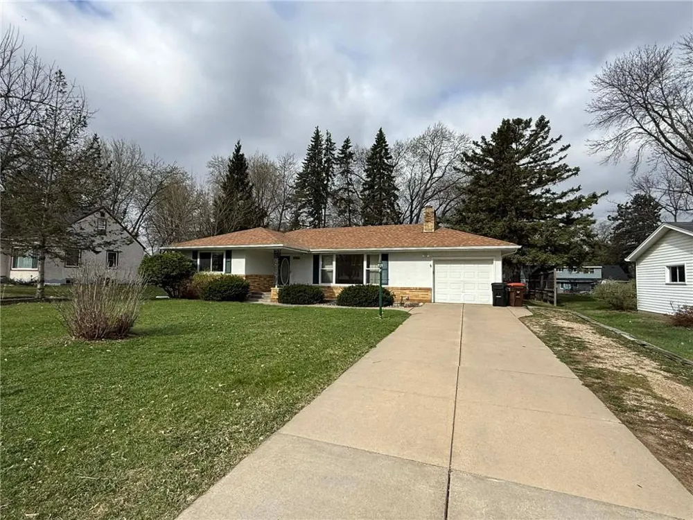 2187 Burr Street Maplewood, MN 55117