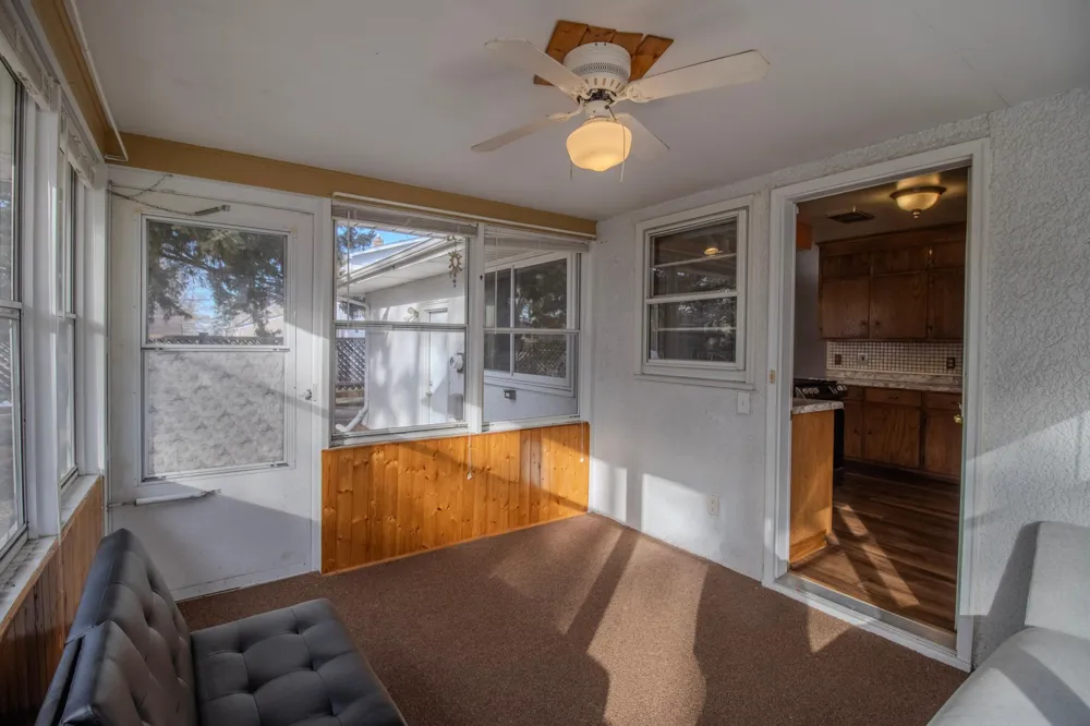 2187 Burr Street Maplewood, MN 55117