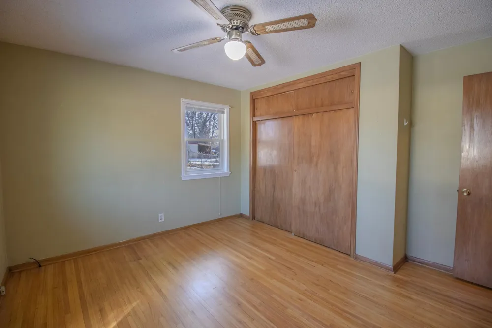 2187 Burr Street Maplewood, MN 55117