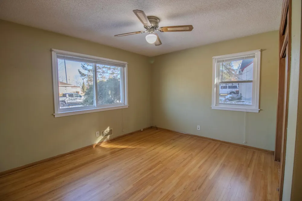 2187 Burr Street Maplewood, MN 55117