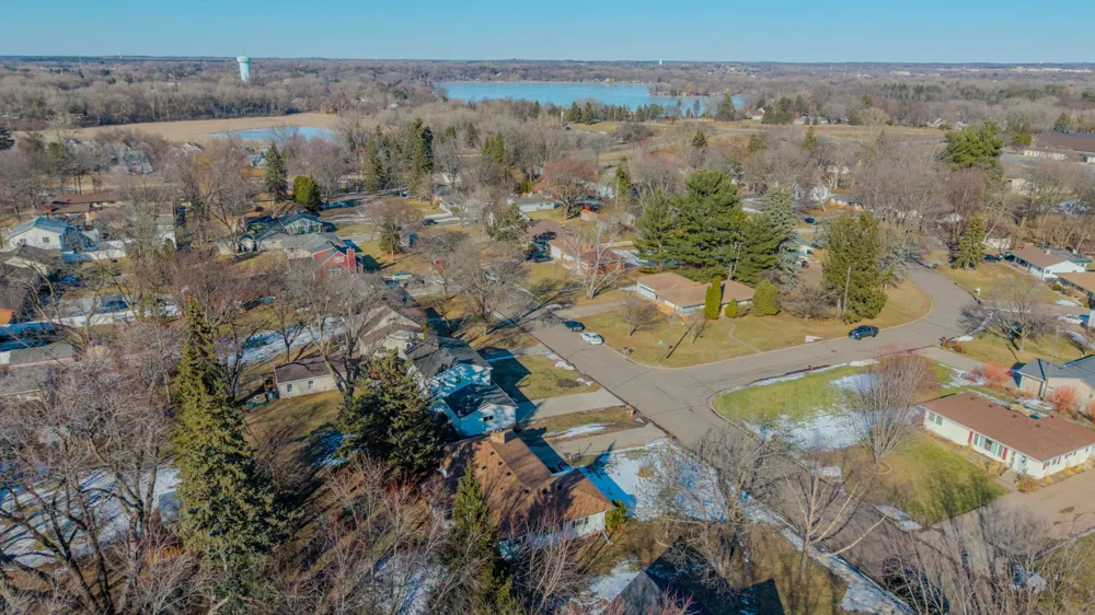 2187 Burr Street Maplewood, MN 55117