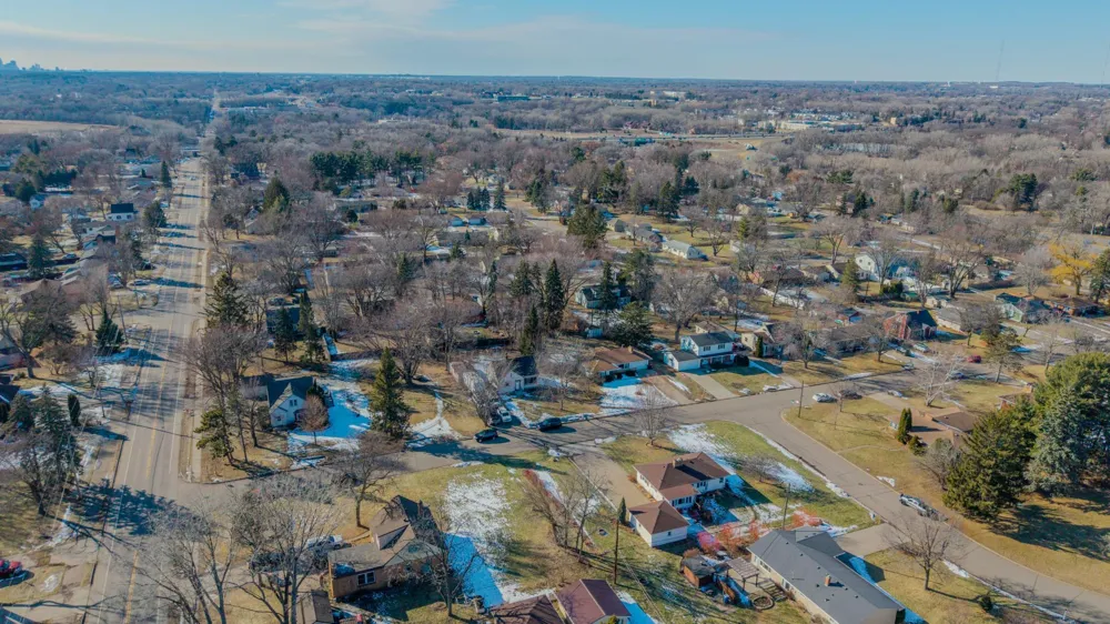 2187 Burr Street Maplewood, MN 55117