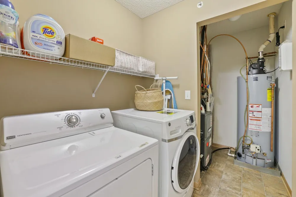 3033 Chamberlain Street #4 Maplewood, MN 55109