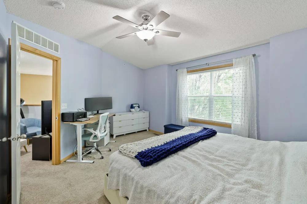 3033 Chamberlain Street #4 Maplewood, MN 55109