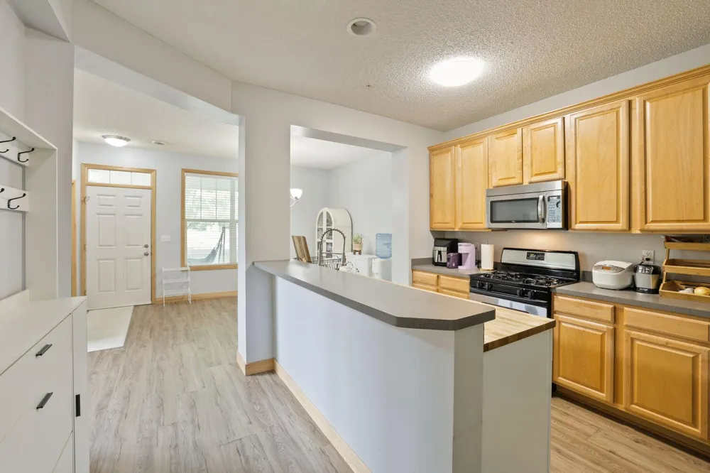 3033 Chamberlain Street #4 Maplewood, MN 55109