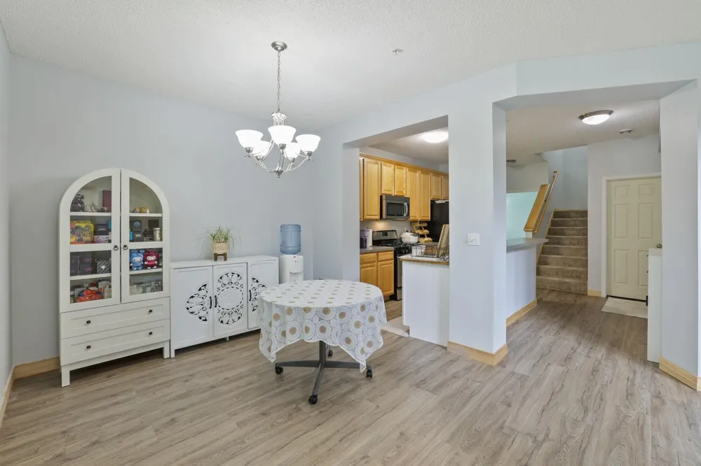 3033 Chamberlain Street #4 Maplewood, MN 55109