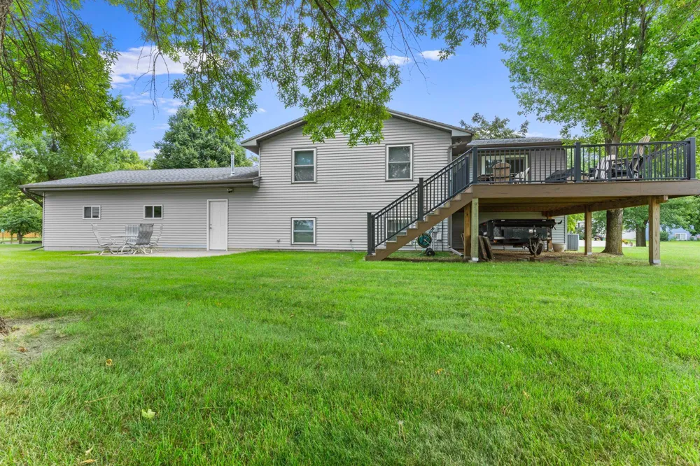 705 Estates Avenue Litchfield, MN 55355