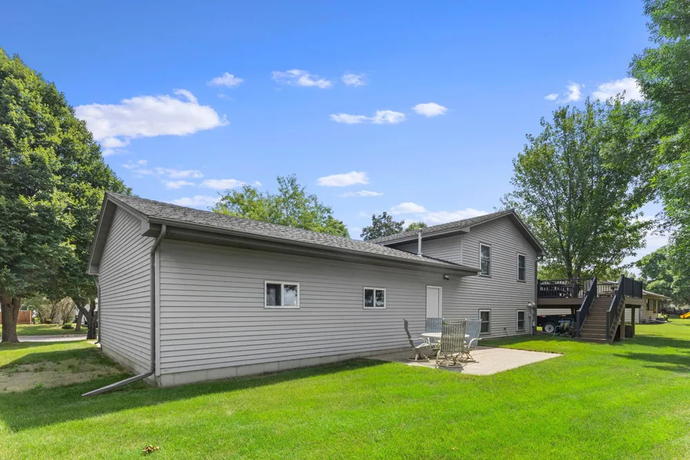 705 Estates Avenue Litchfield, MN 55355