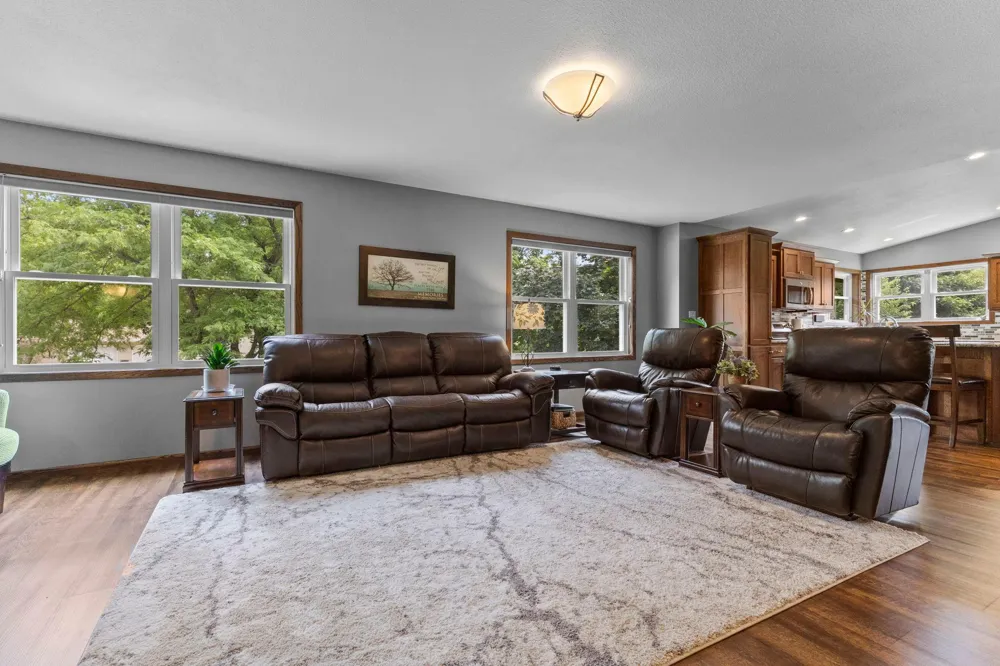 705 Estates Avenue Litchfield, MN 55355