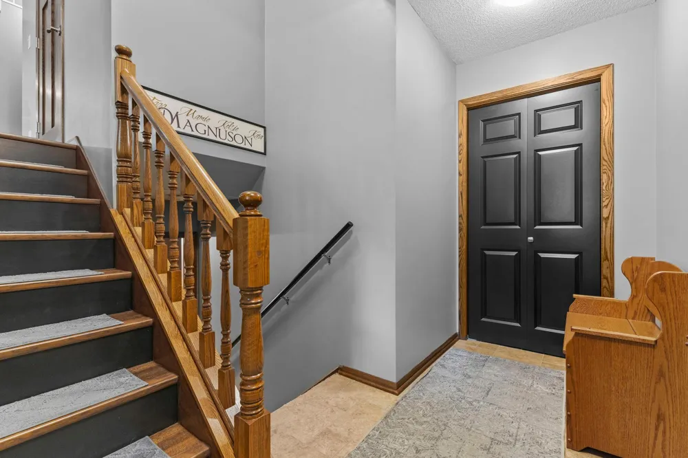 705 Estates Avenue Litchfield, MN 55355