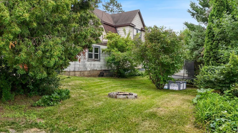403 Cole Street Coleraine, MN 55722