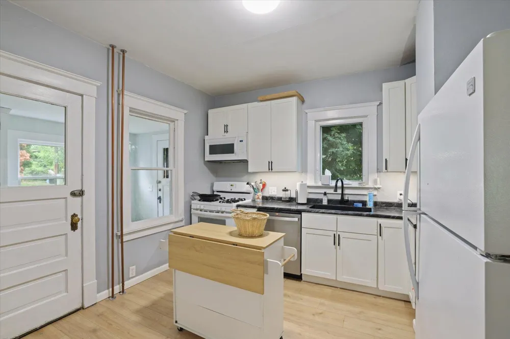 403 Cole Street Coleraine, MN 55722